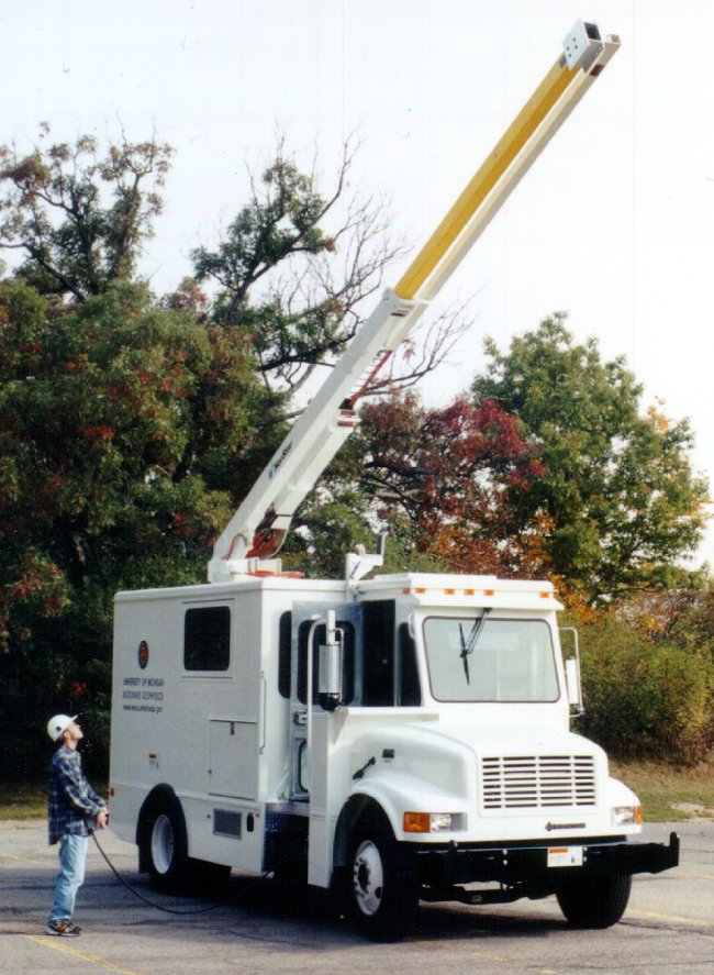 boom1 truck transport photo