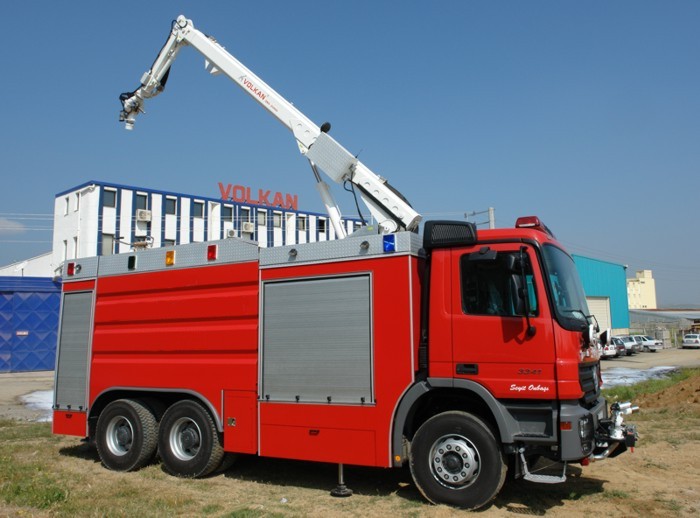 boom2 truck transport photo