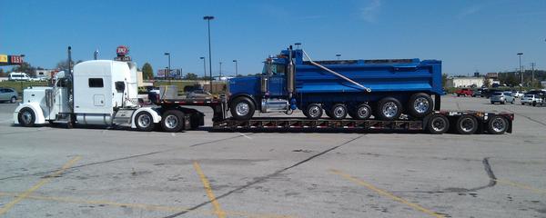 dump truck B truck transport photo